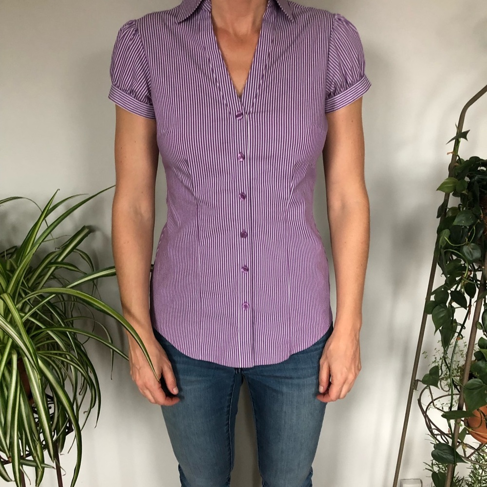 The Limited NWT XS fitted purple blouse